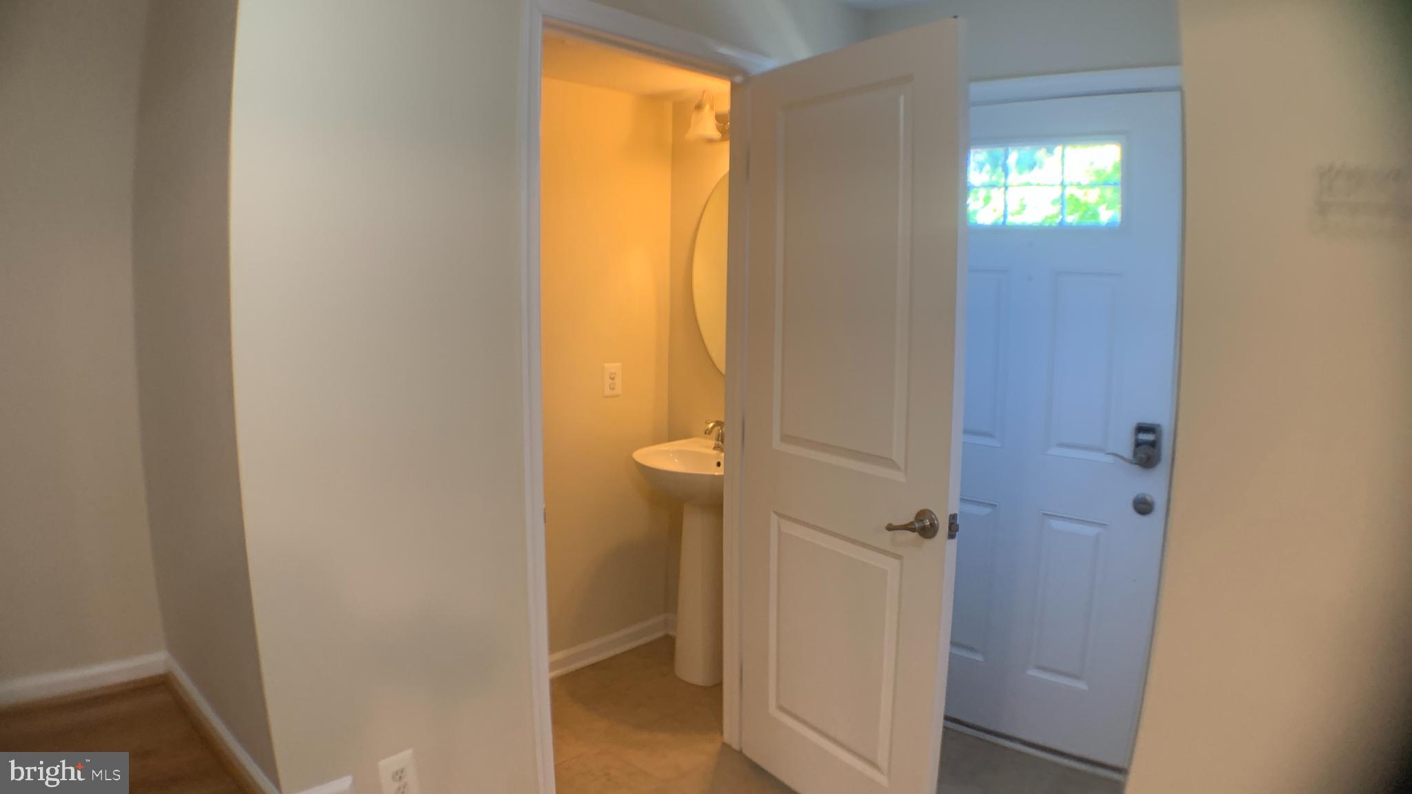 HOWARD SQUARE - Residential Lease