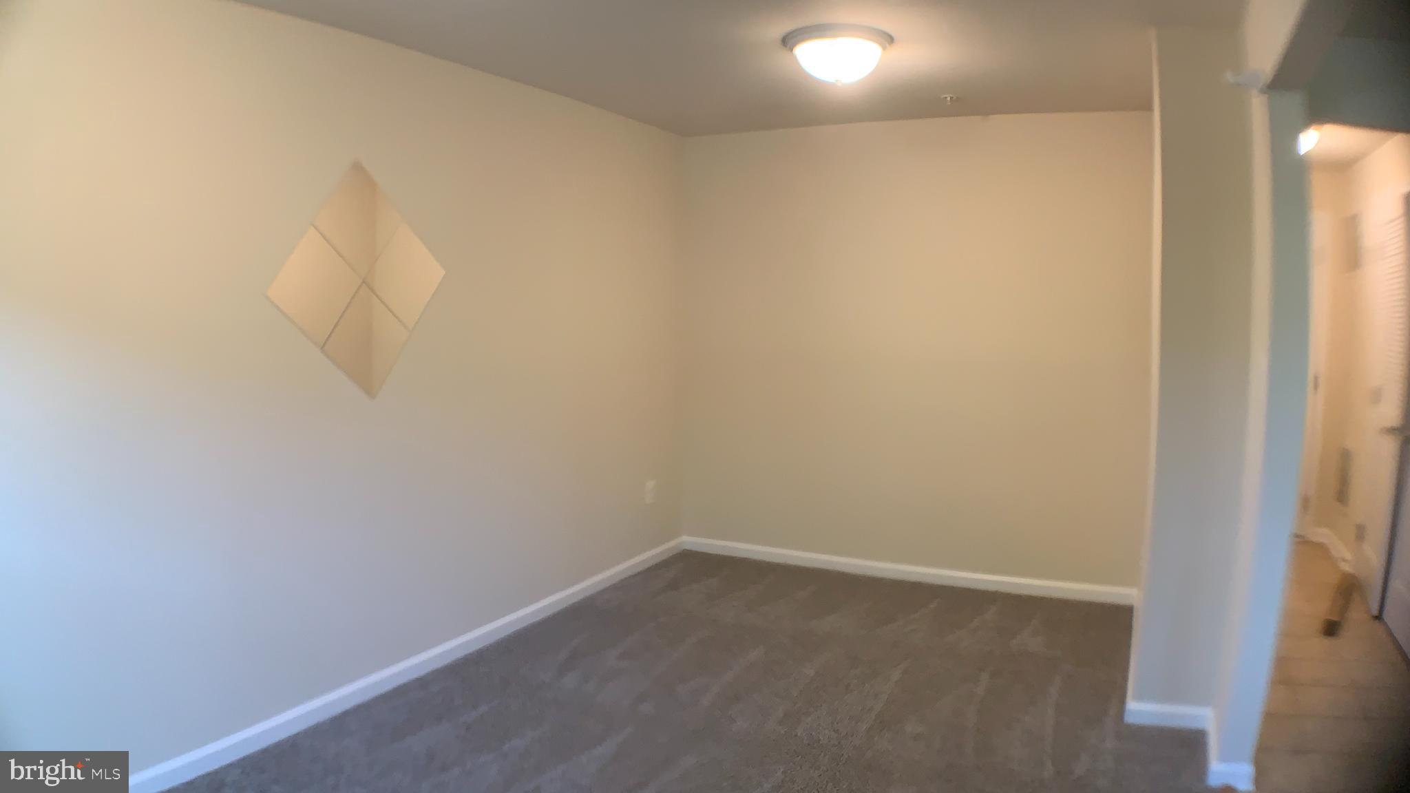 HOWARD SQUARE - Residential Lease