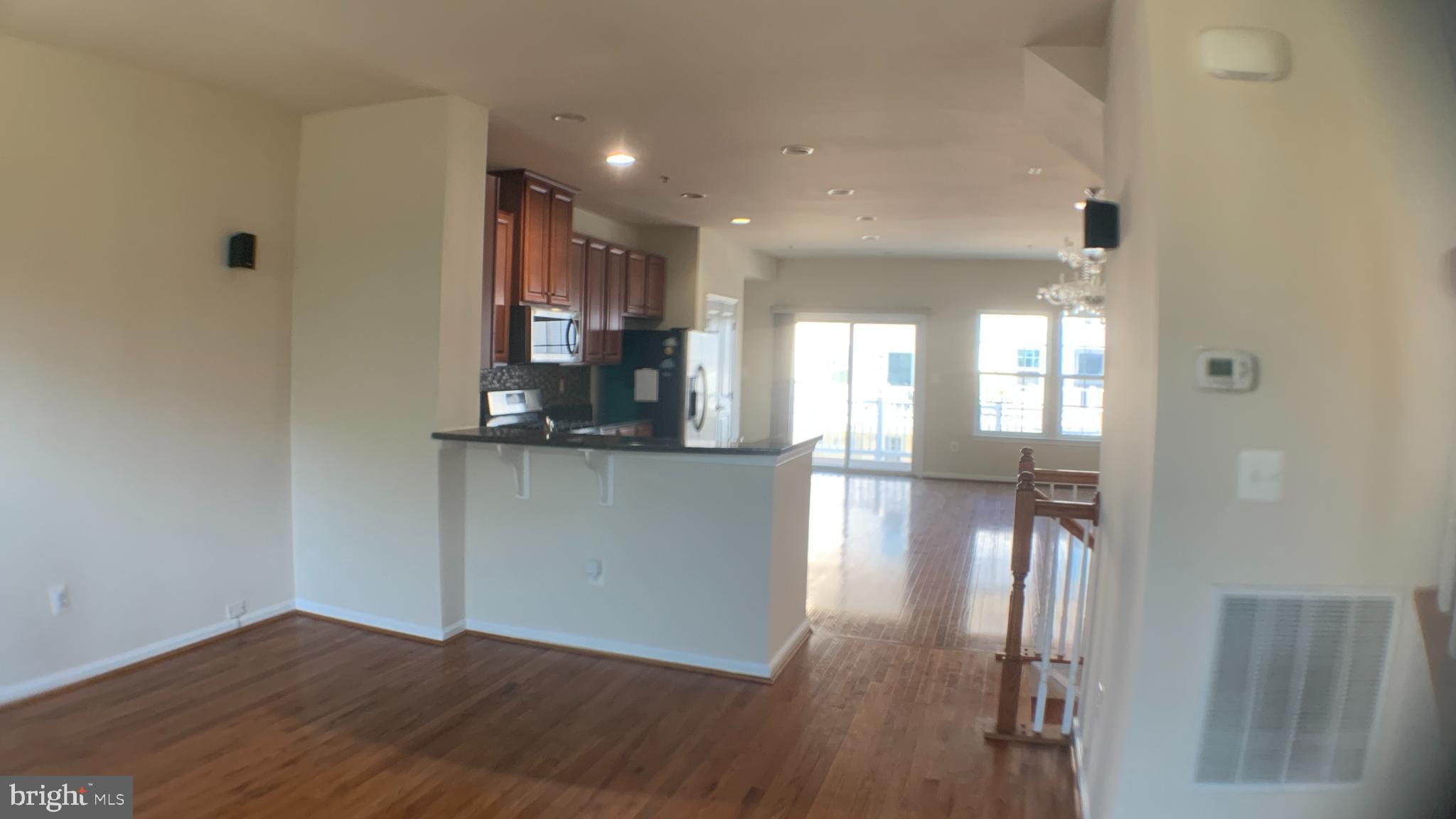 HOWARD SQUARE - Residential Lease