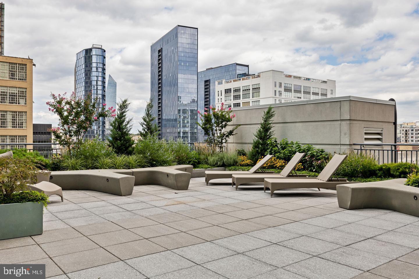 RITTENHOUSE SQUARE - Residential Lease