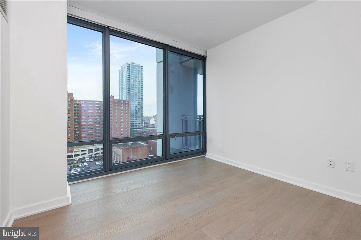 RITTENHOUSE SQUARE - Residential Lease