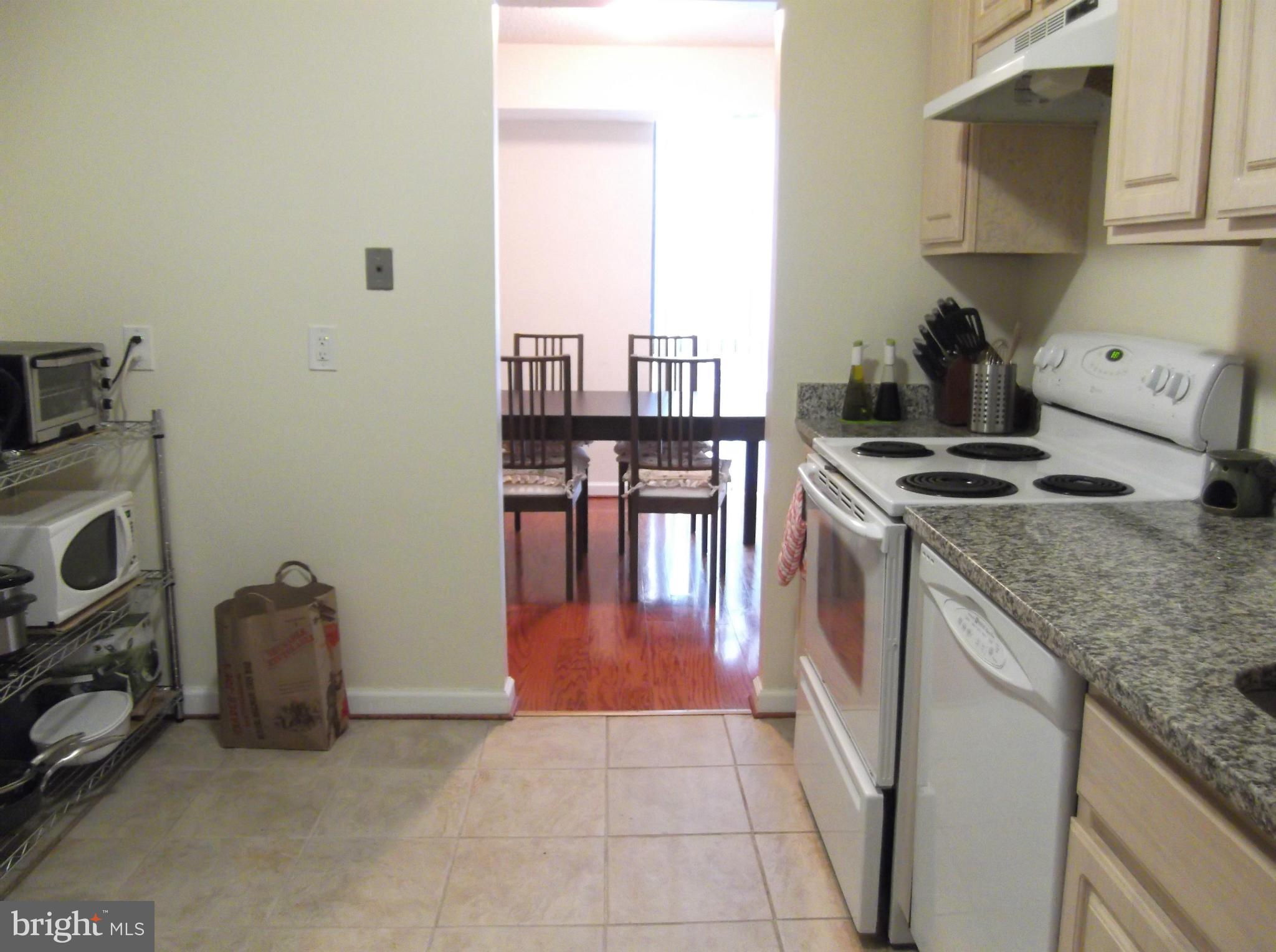 IDYLWOOD TOWERS CONDO - Residential