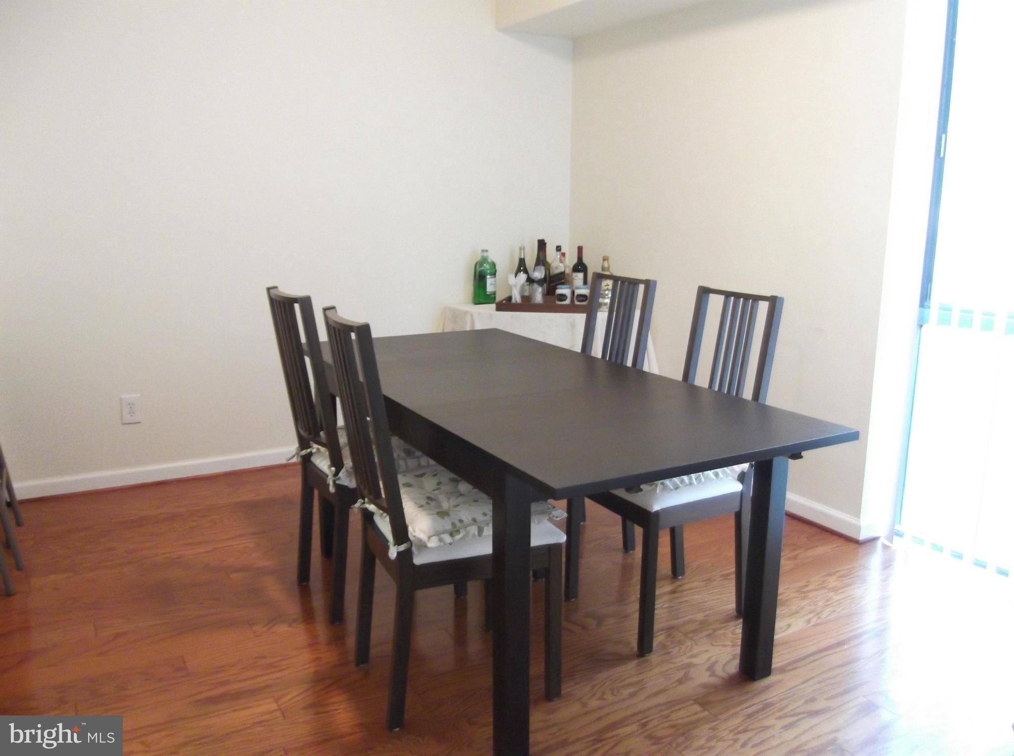 IDYLWOOD TOWERS CONDO - Residential