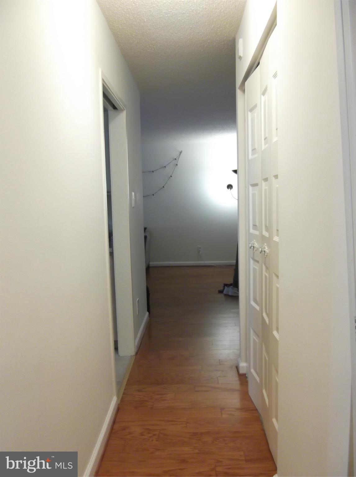 IDYLWOOD TOWERS CONDO - Residential