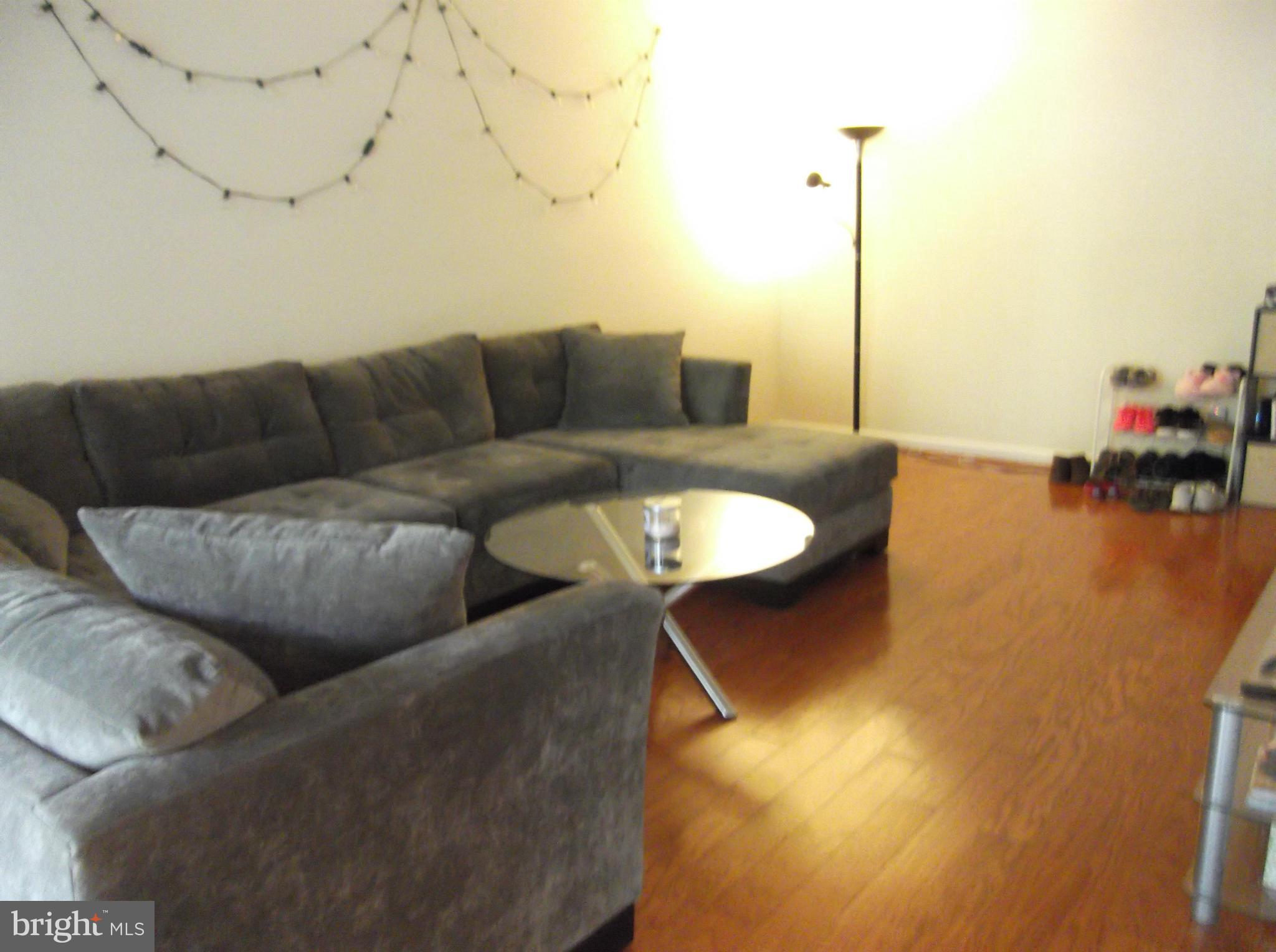 IDYLWOOD TOWERS CONDO - Residential