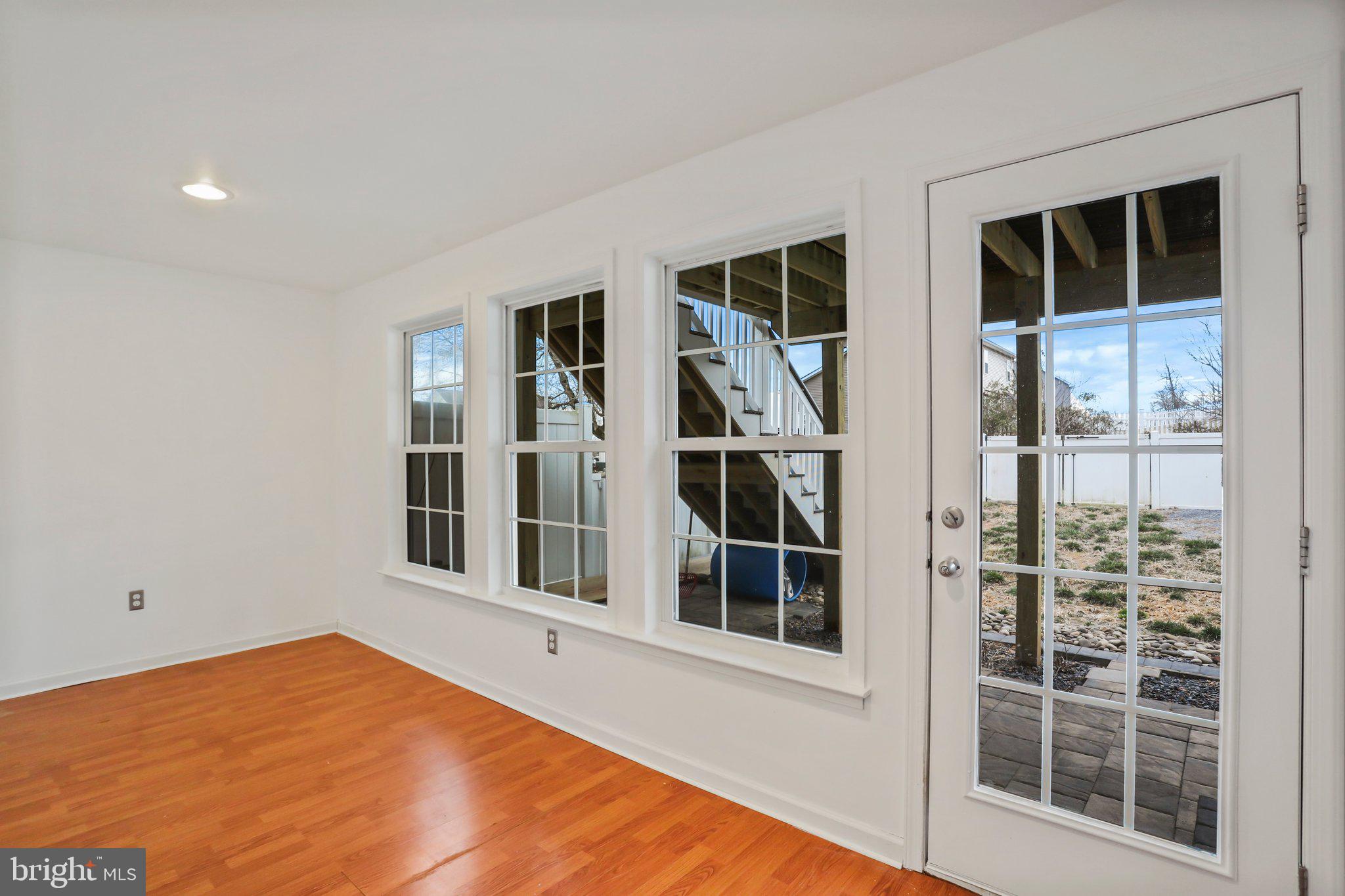 BROOKFIELD - Residential Lease