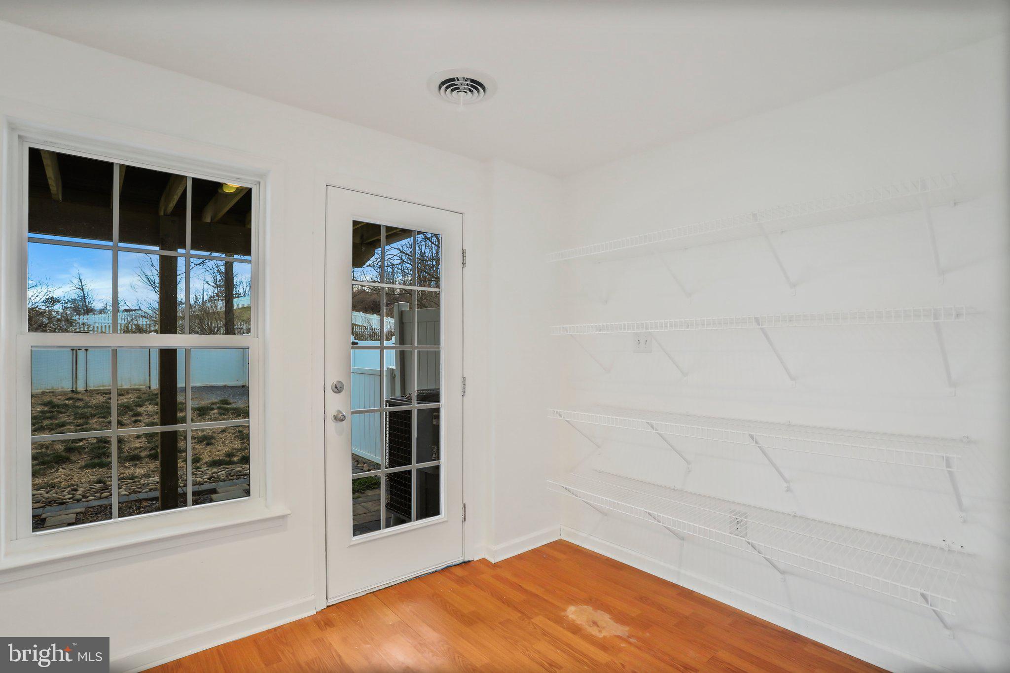 BROOKFIELD - Residential Lease