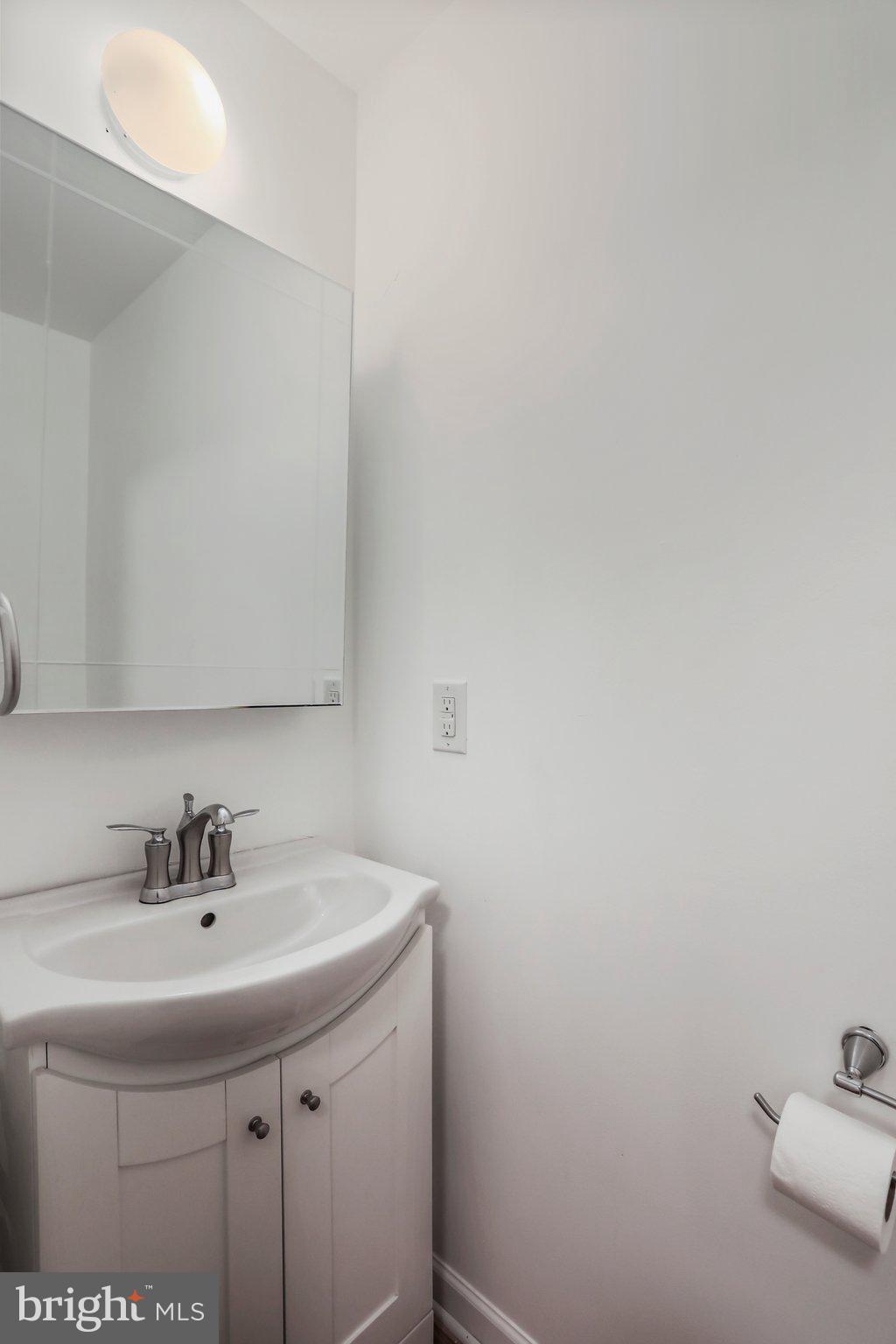 BROOKFIELD - Residential Lease