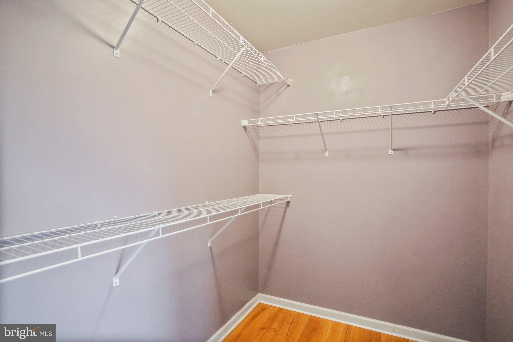 BROOKFIELD - Residential Lease