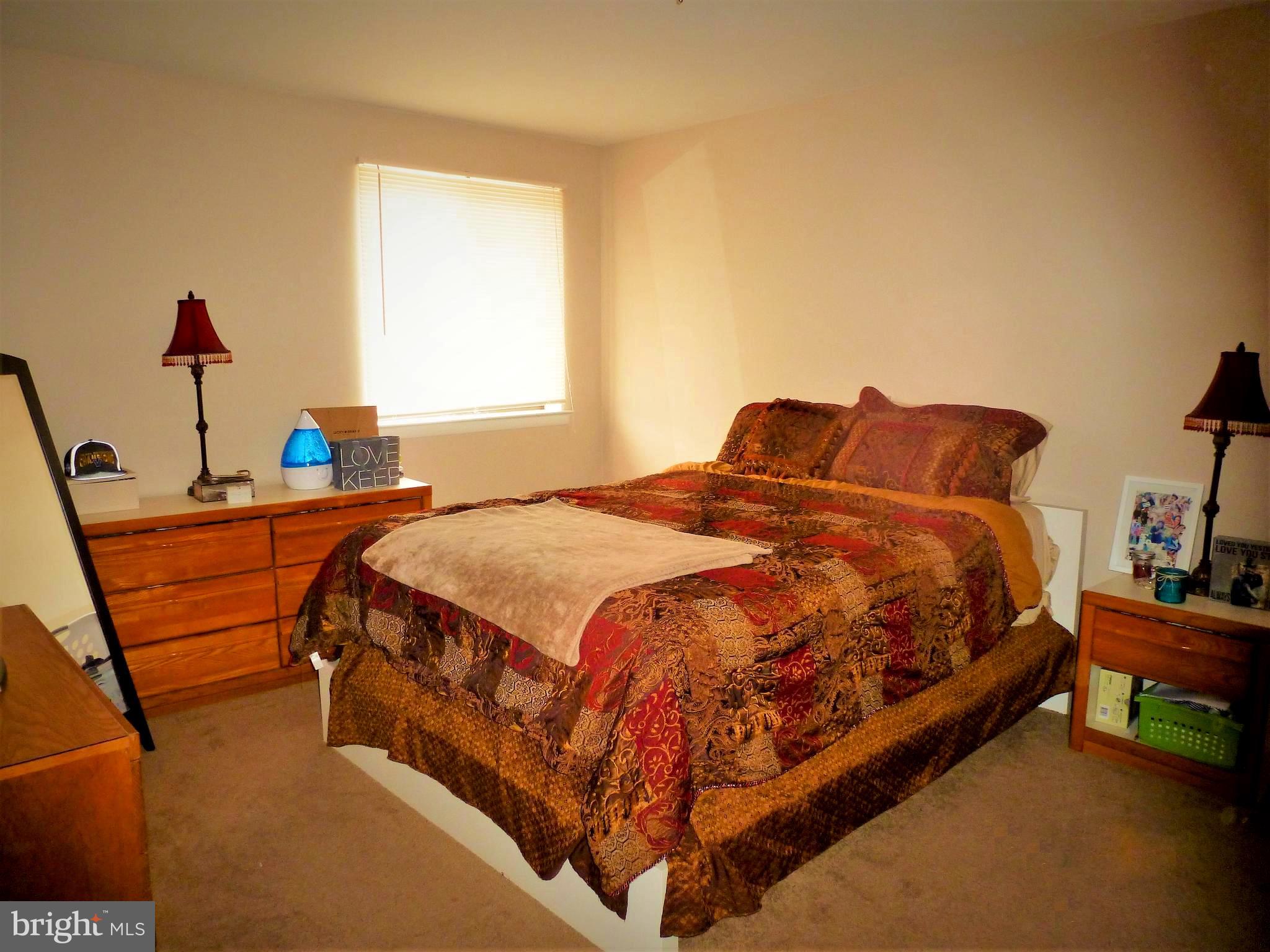 RIVERS BEND I - Residential Lease