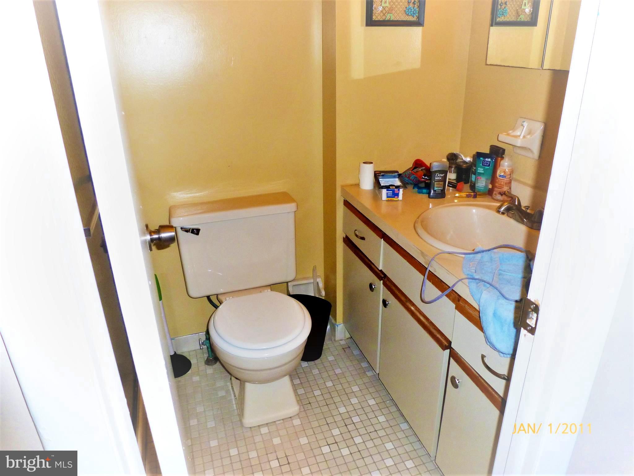 RIVERS BEND I - Residential Lease