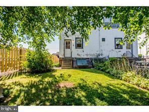 MANAYUNK - Residential Lease