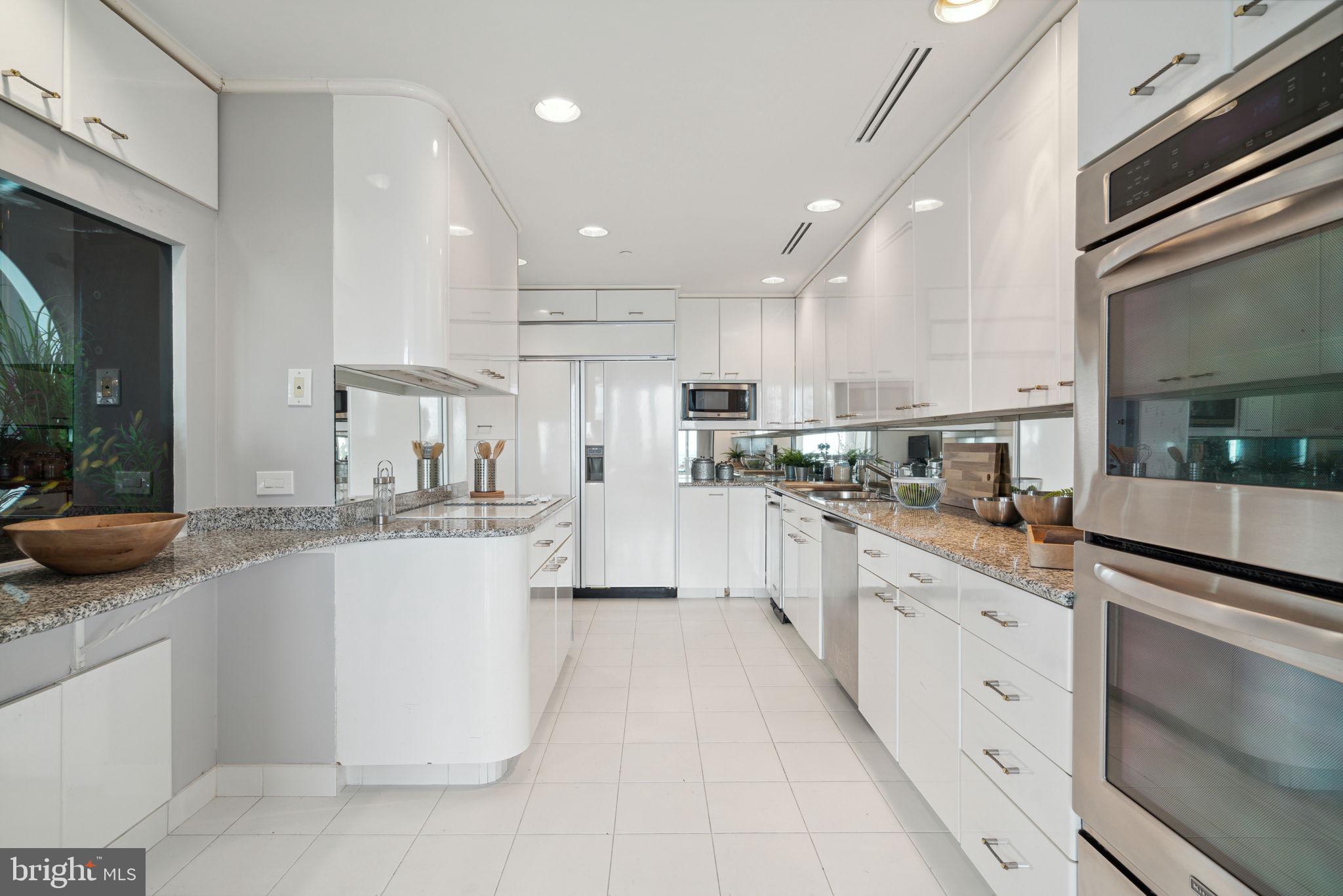 RITTENHOUSE SQUARE - Residential