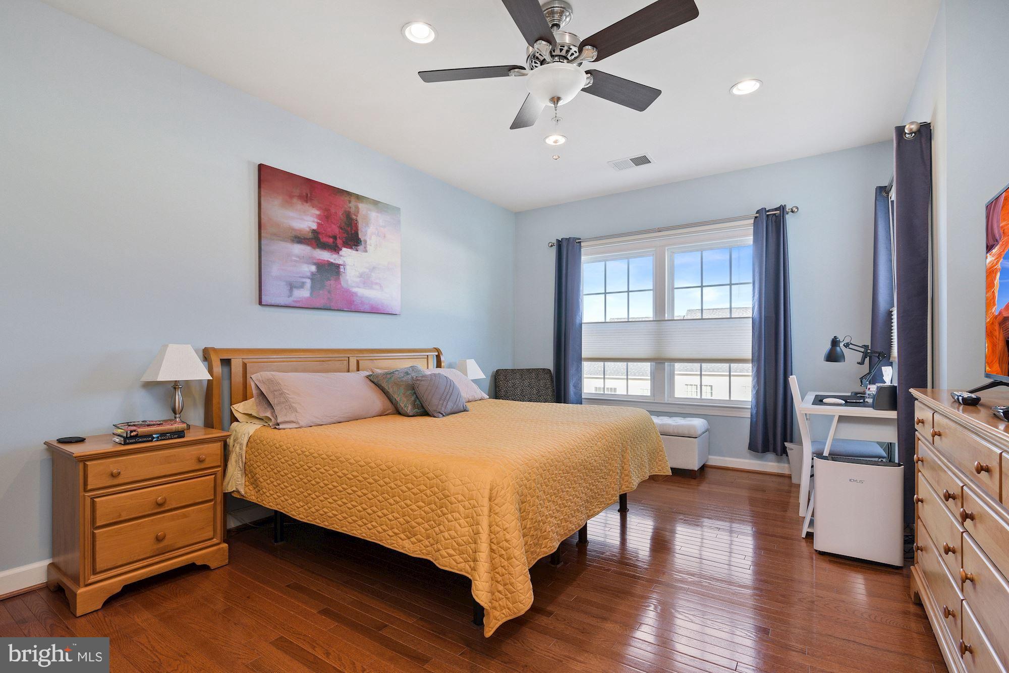 GREENWAY VILLAGE - Residential