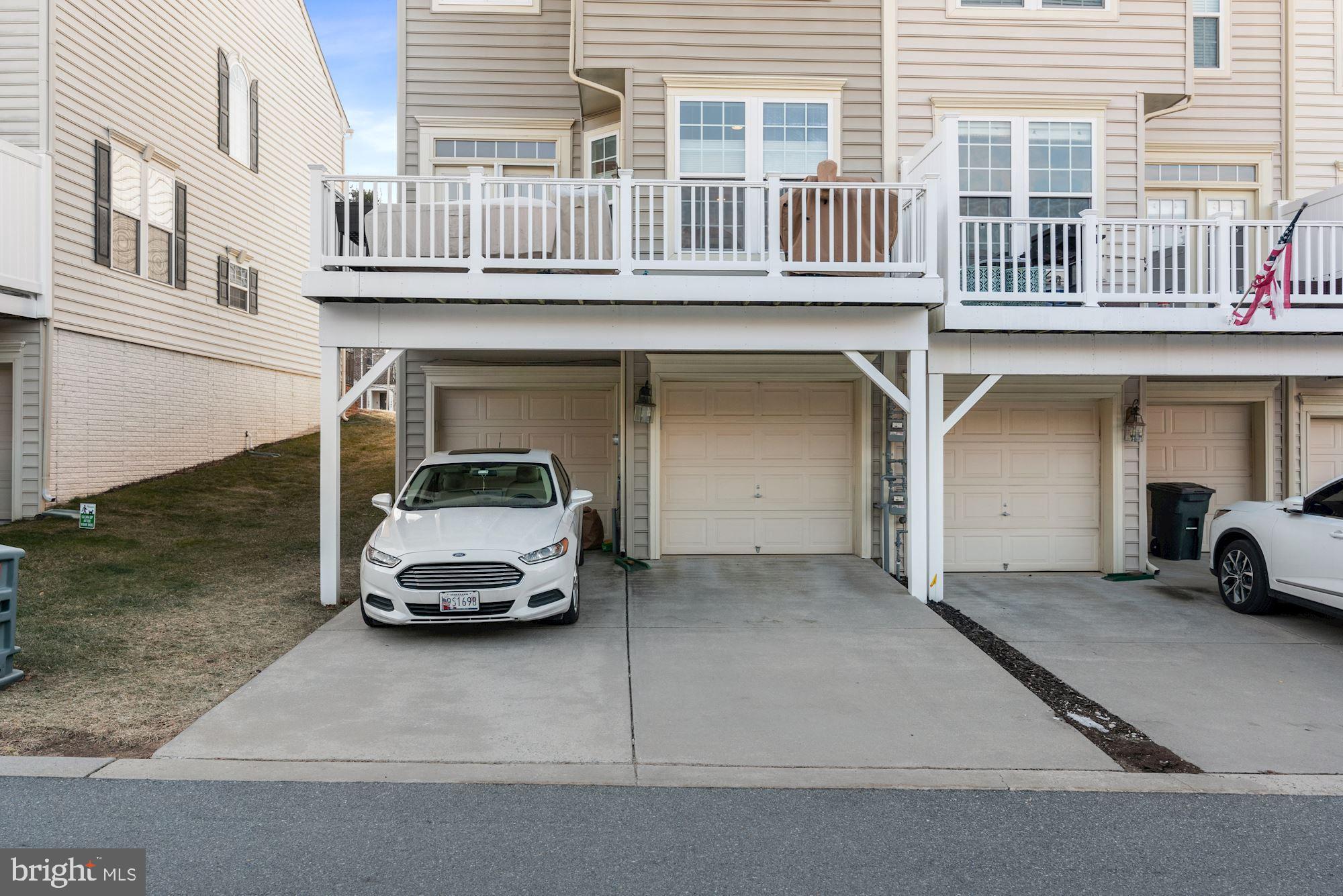 GREENWAY VILLAGE - Residential