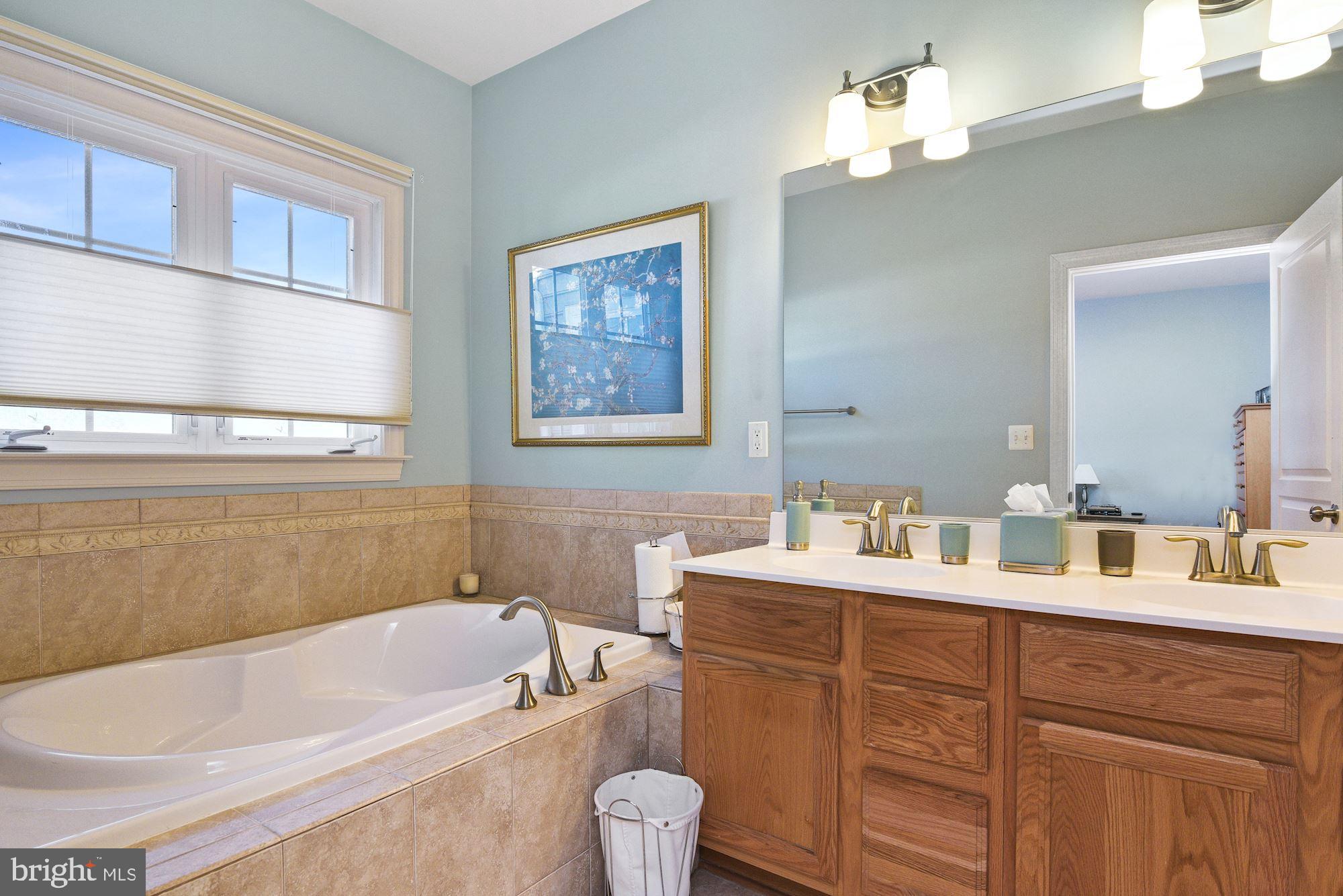 GREENWAY VILLAGE - Residential