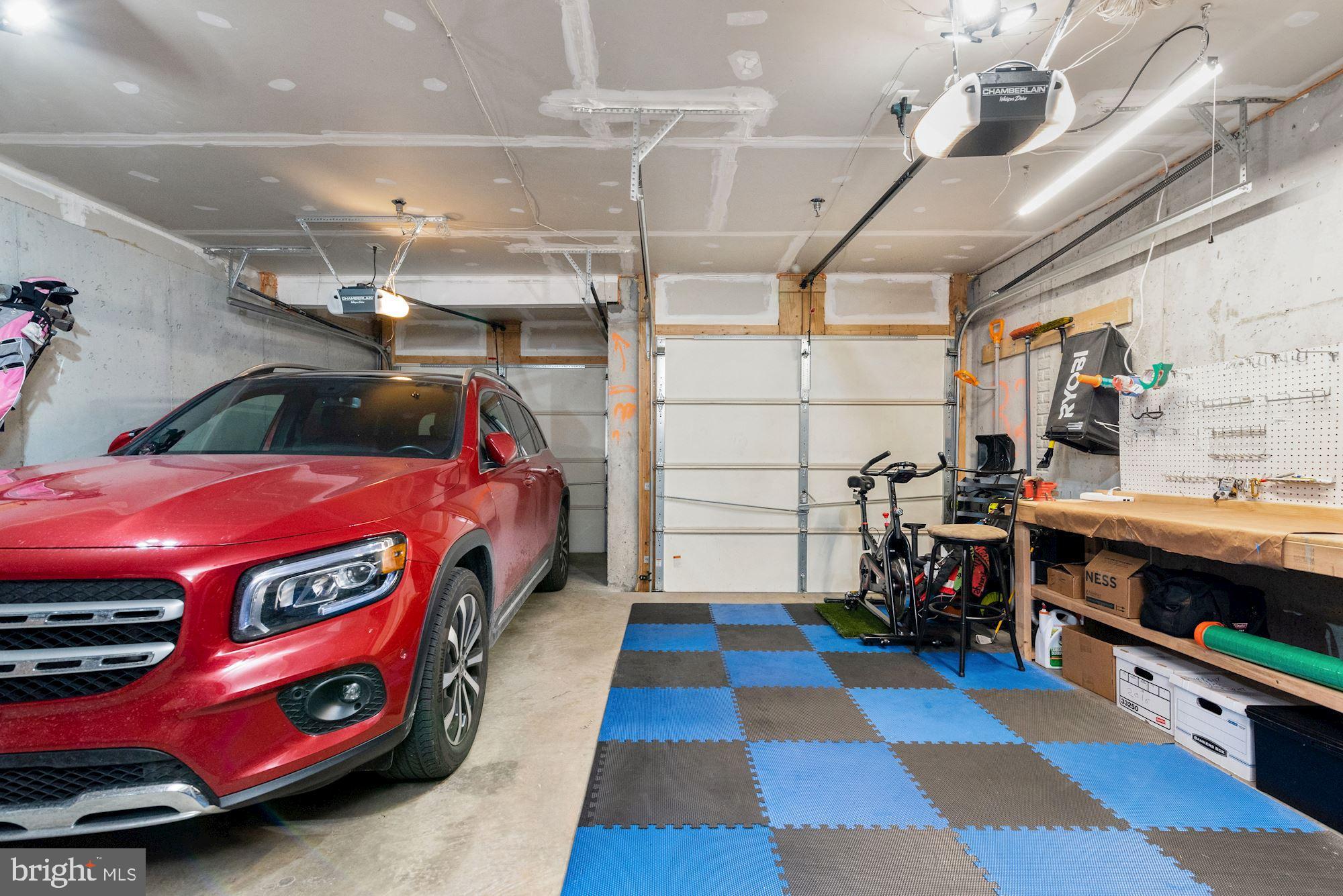 GREENWAY VILLAGE - Residential