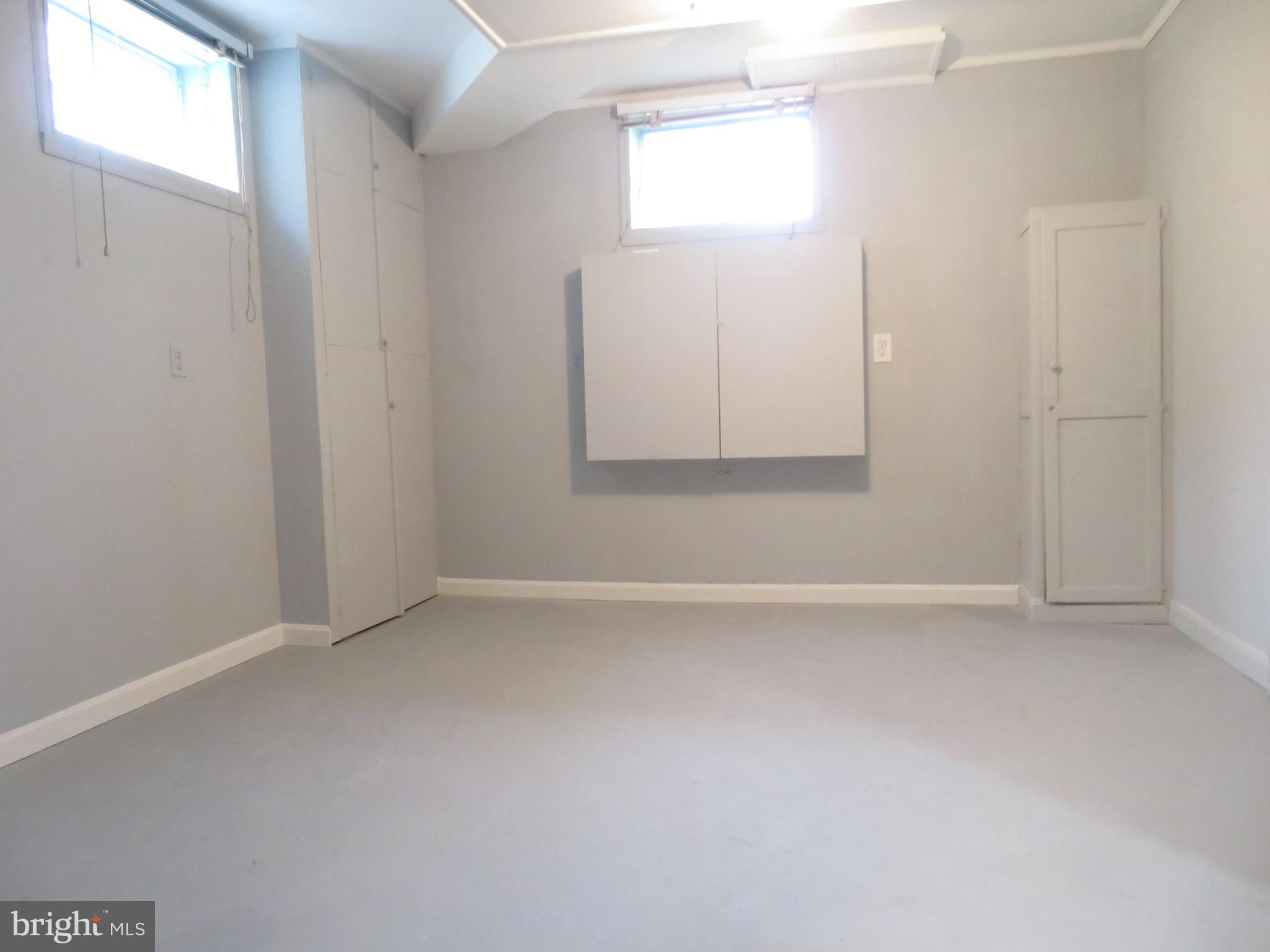 HILLCREST GARDENS - Residential