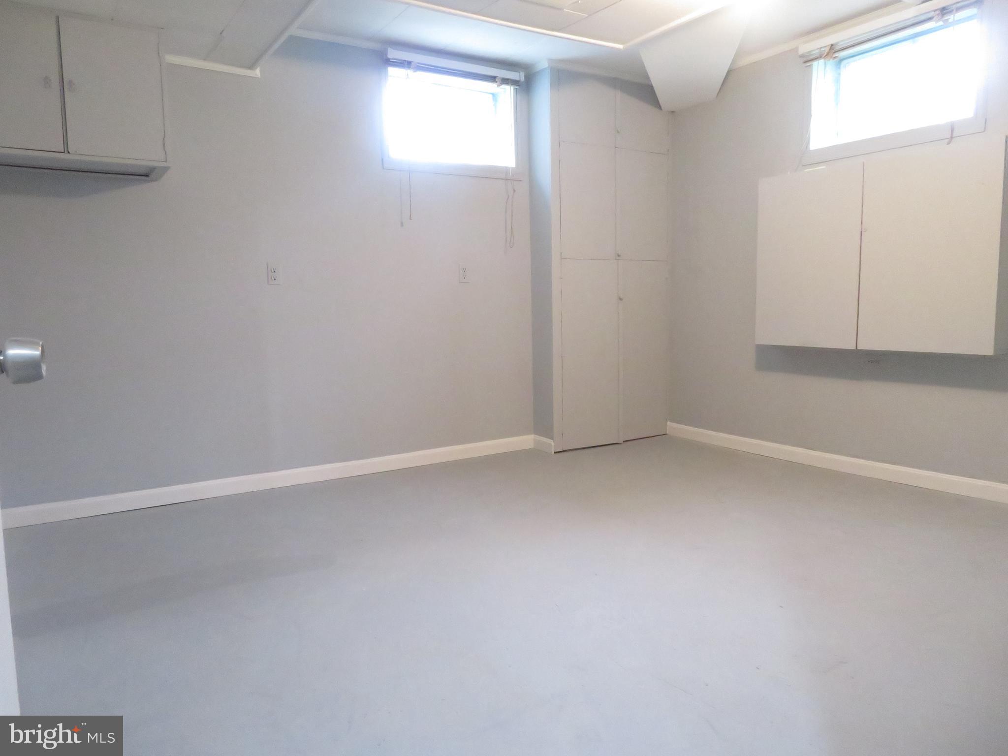 HILLCREST GARDENS - Residential