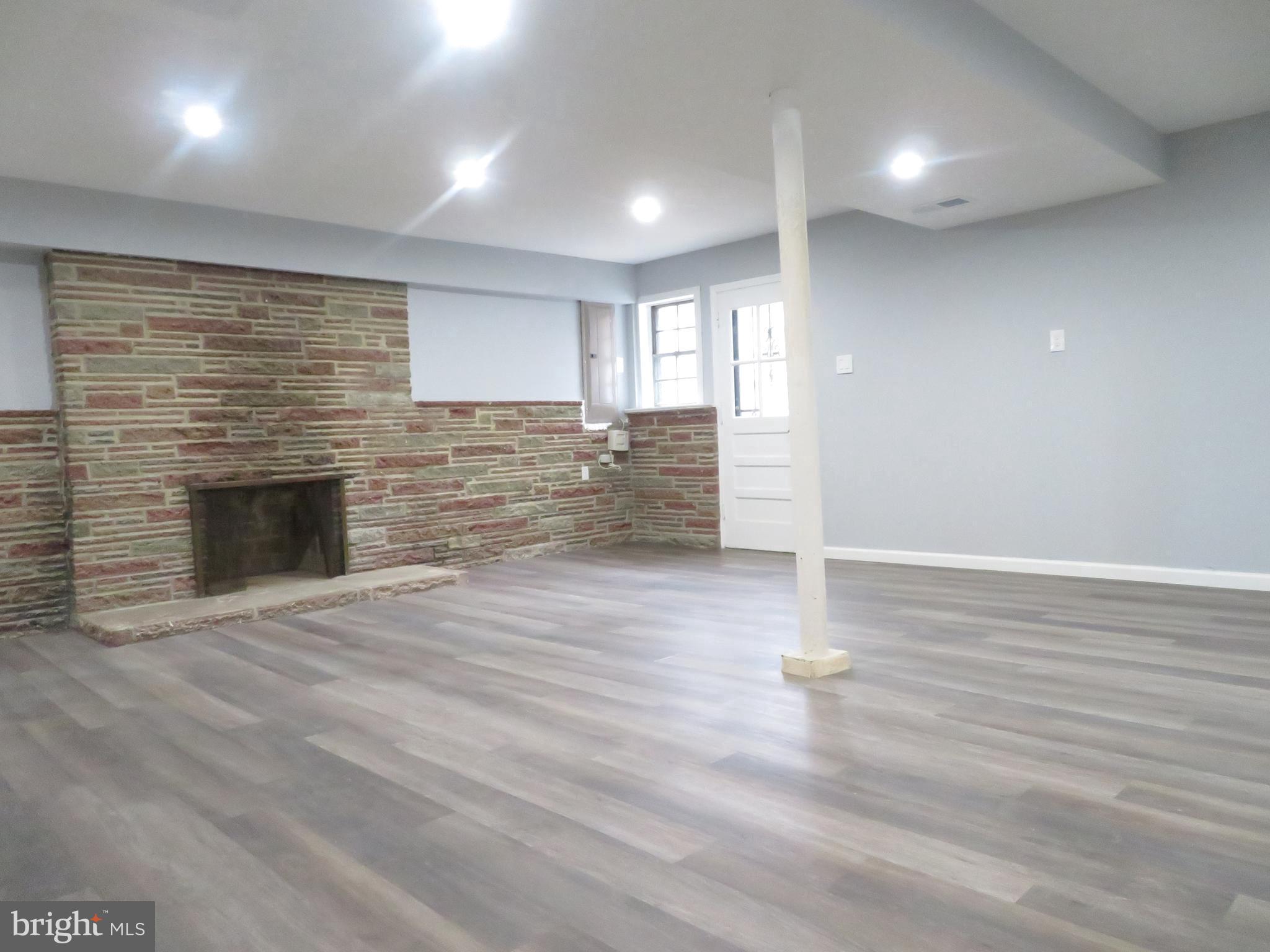 HILLCREST GARDENS - Residential