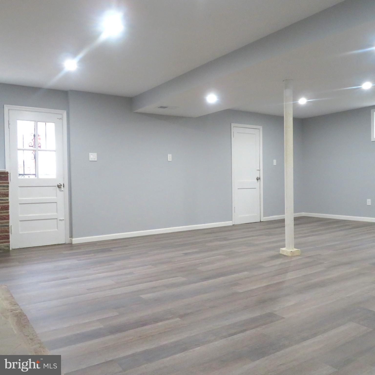 HILLCREST GARDENS - Residential