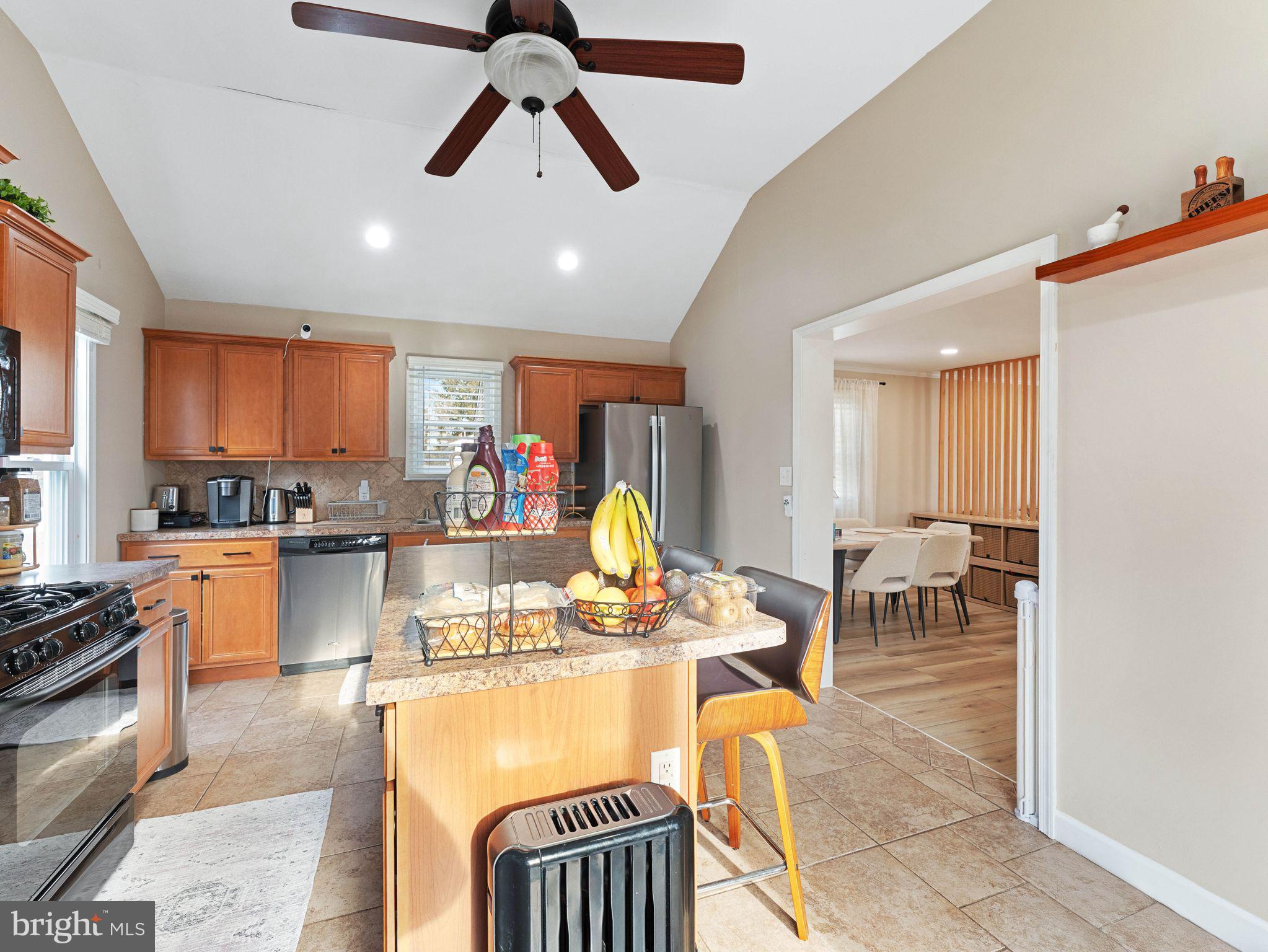 SOMERTON - Residential