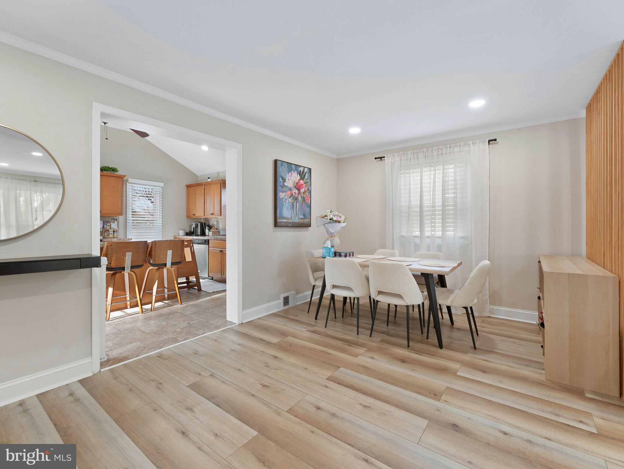 SOMERTON - Residential