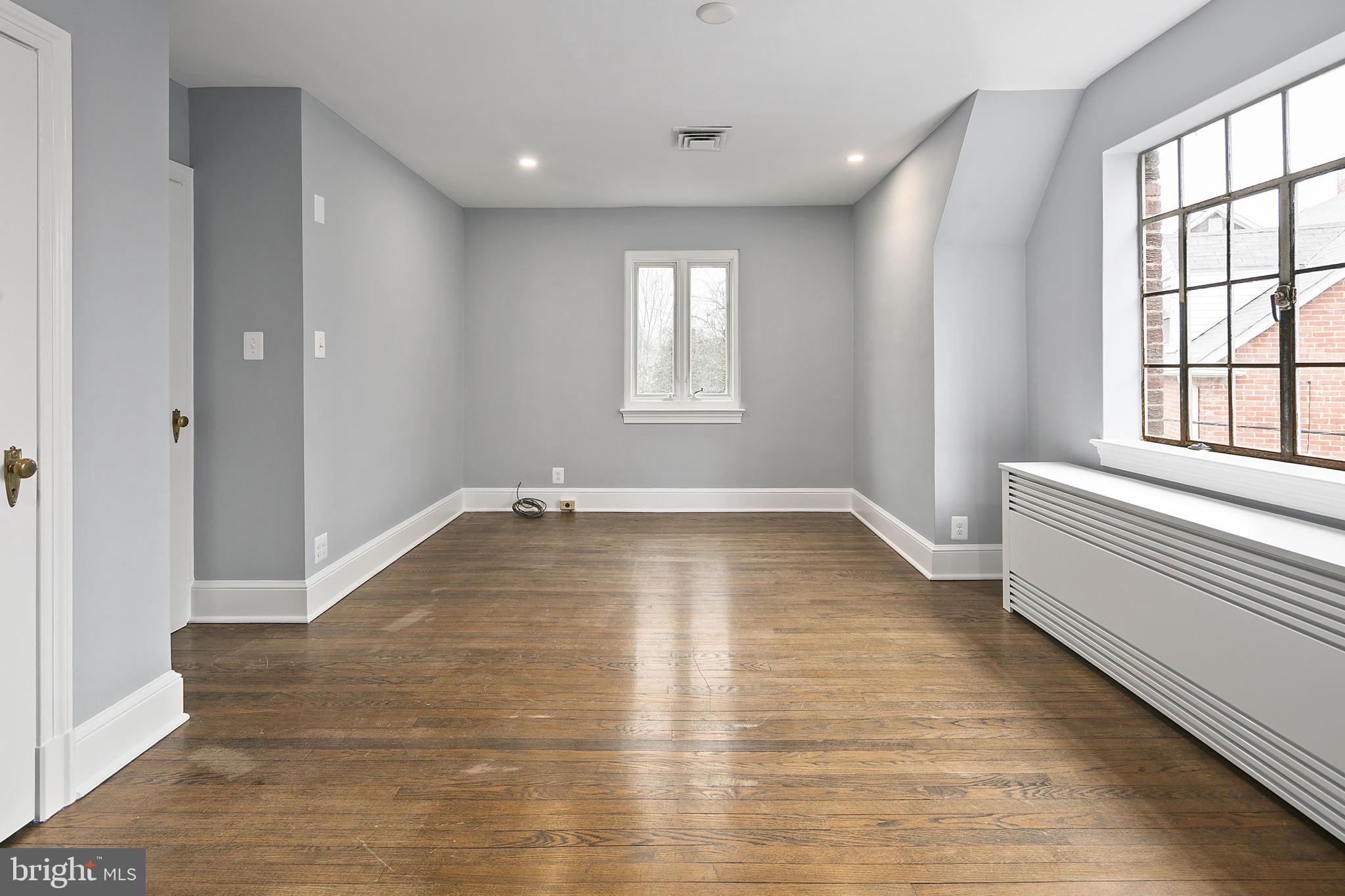 AURORA HILLS - Residential