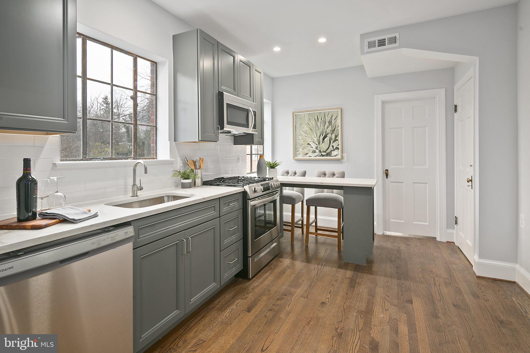 AURORA HILLS - Residential