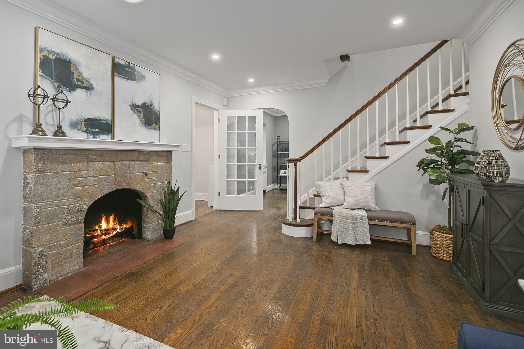 AURORA HILLS - Residential