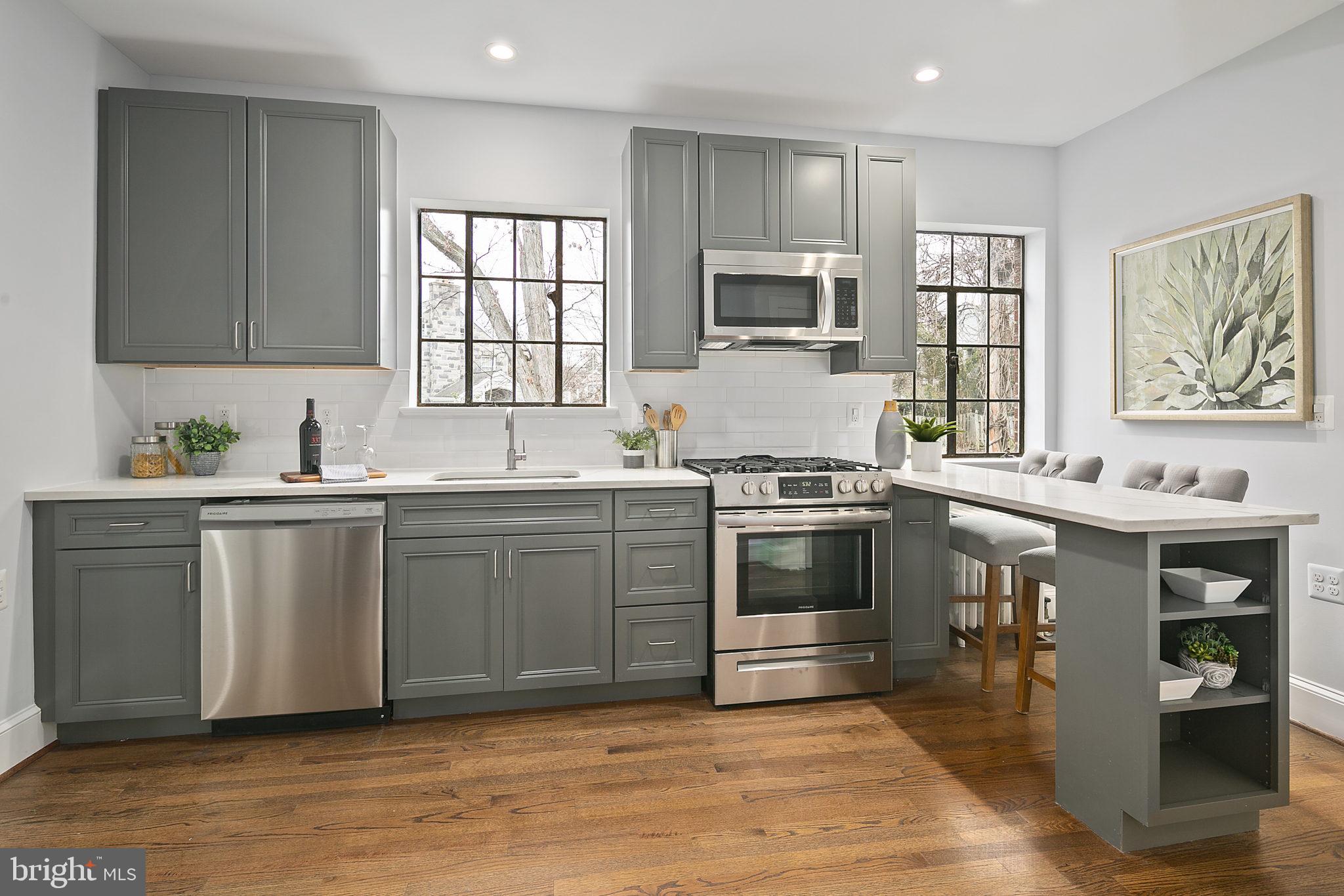 AURORA HILLS - Residential