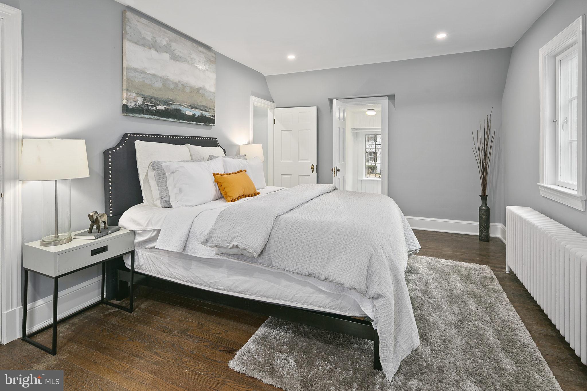 AURORA HILLS - Residential