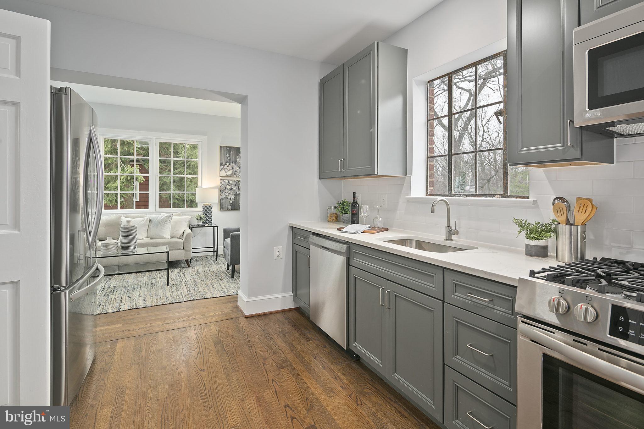 AURORA HILLS - Residential