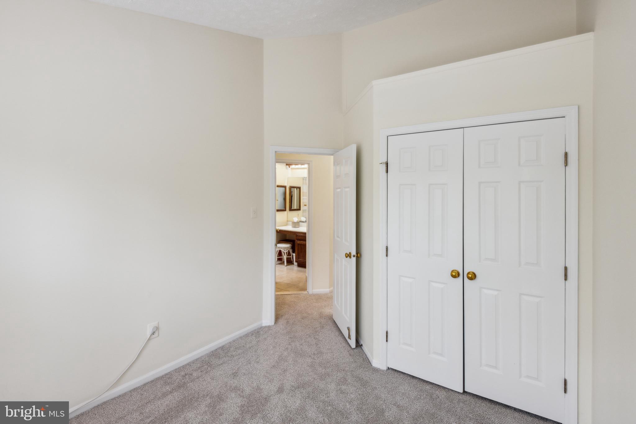 FERNSHIRE FARMS - Residential