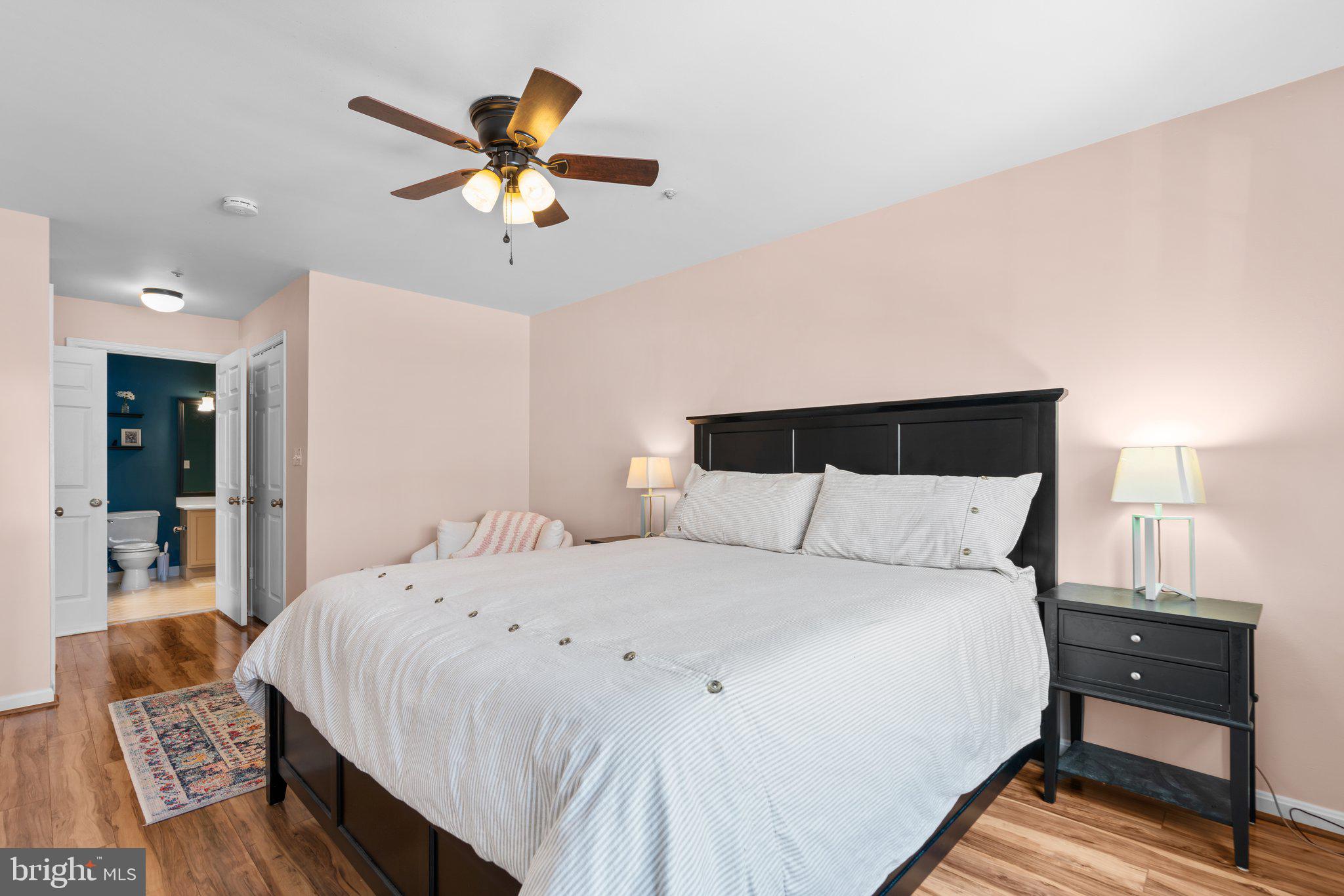 KENTLANDS RIDGE - Residential