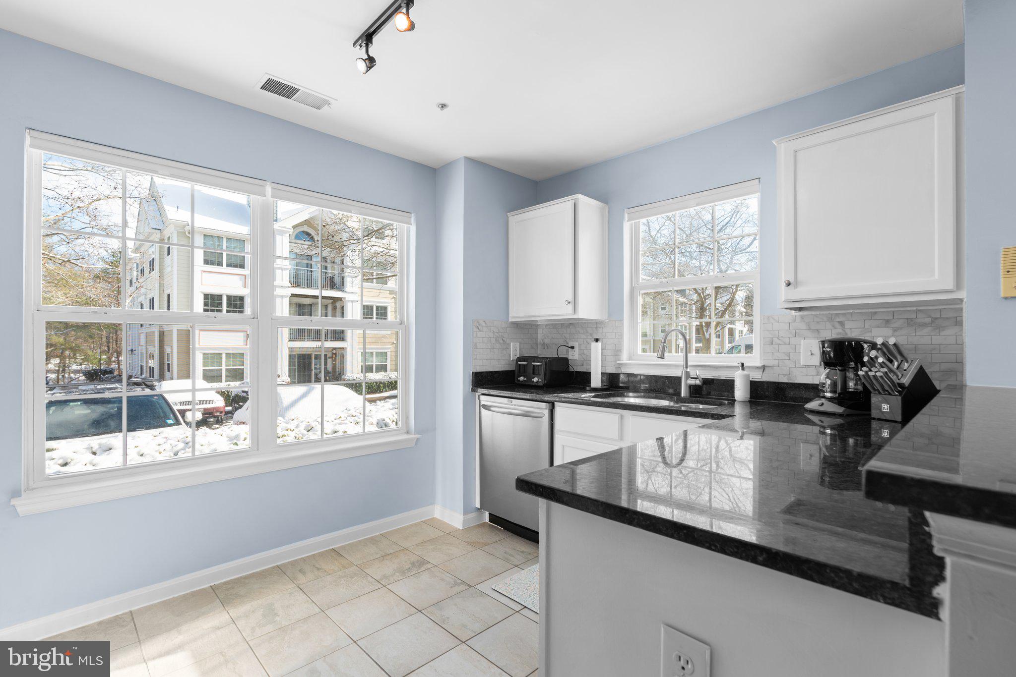 KENTLANDS RIDGE - Residential