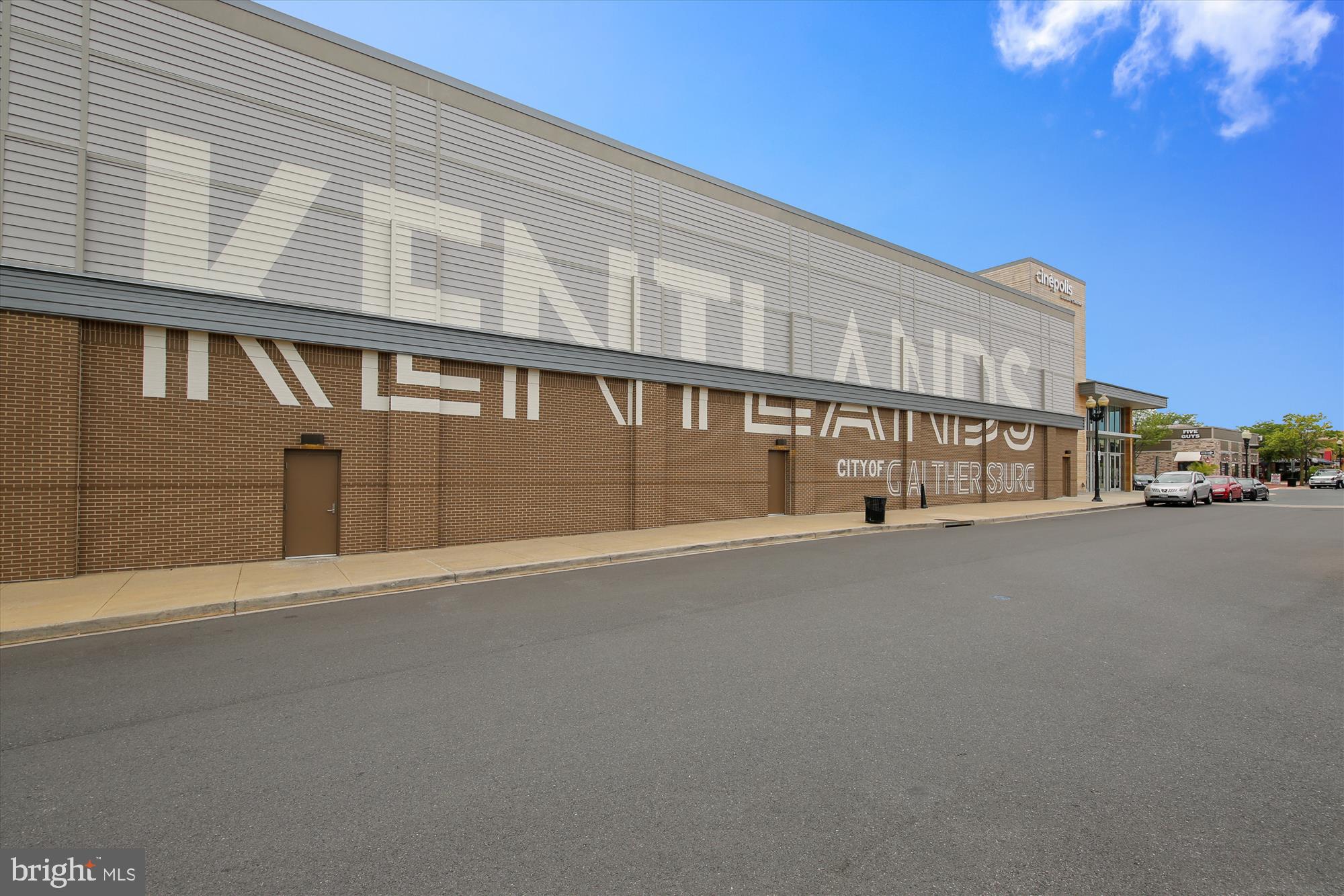 KENTLANDS RIDGE - Residential