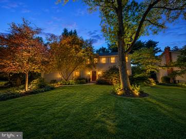 808 MANDY LANE
