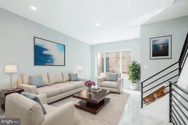 OLDE RICHMOND - Residential