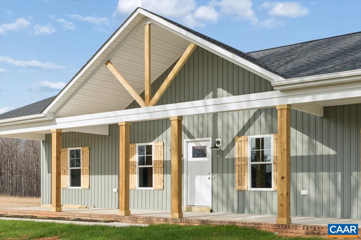 677 PINEY MOUNTAIN RD