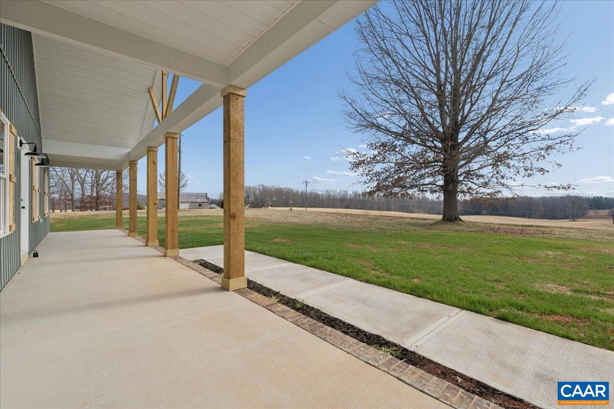 677 PINEY MOUNTAIN RD