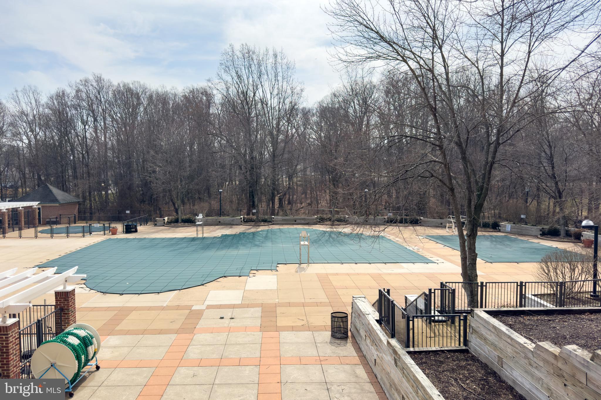 HEIGHTS AT PENDERBROOK - Residential