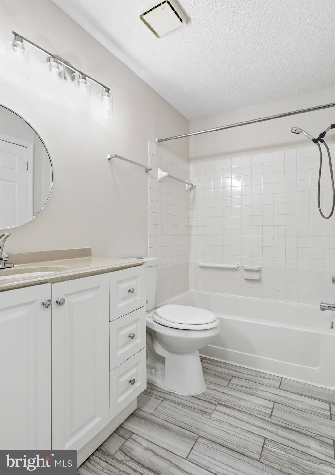 HEIGHTS AT PENDERBROOK - Residential