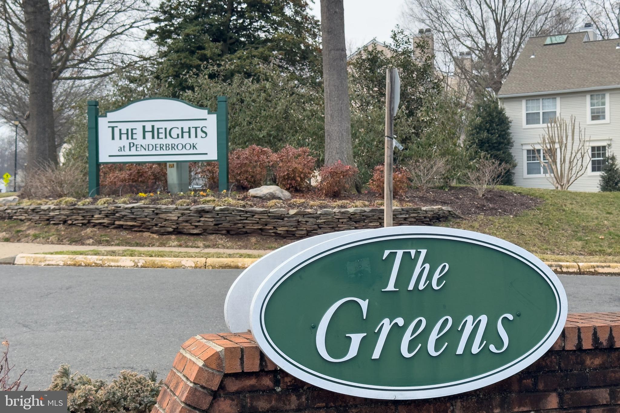 HEIGHTS AT PENDERBROOK - Residential