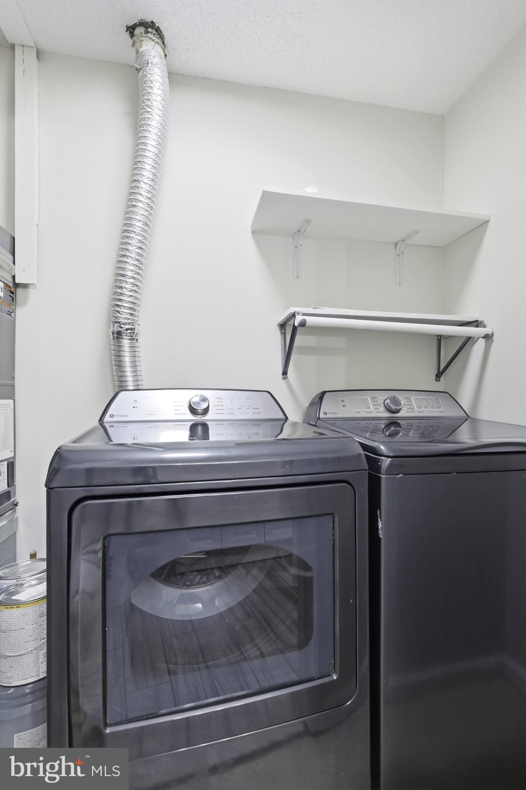 HEIGHTS AT PENDERBROOK - Residential