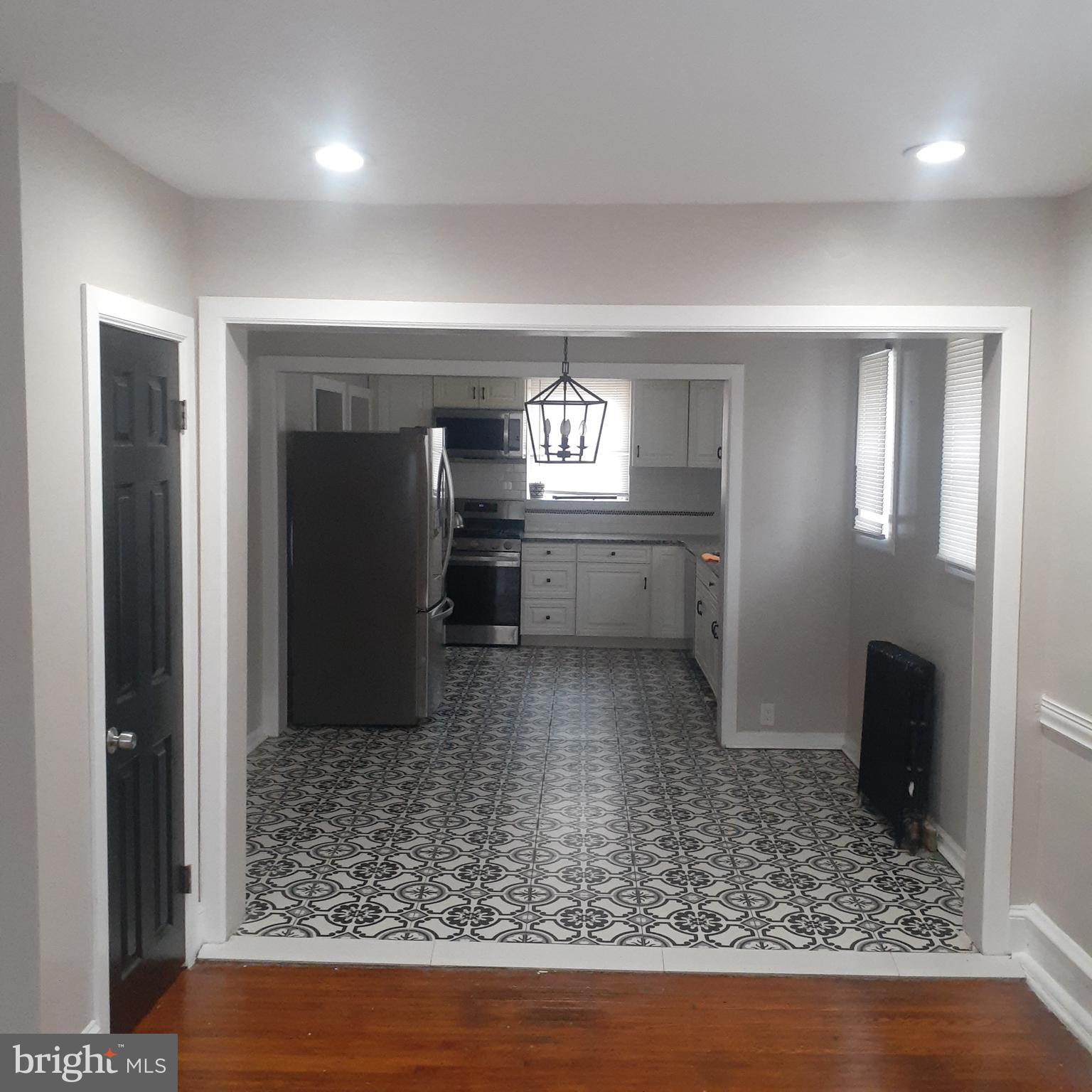 BEVERLY HILLS - Residential