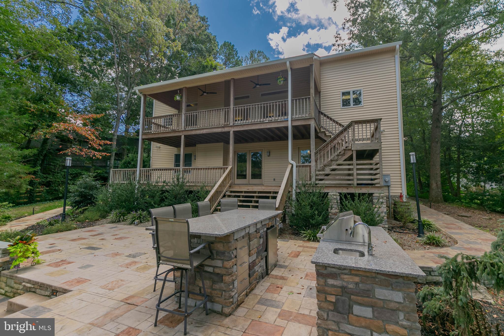 362 LAKE CAROLINE DRIVE