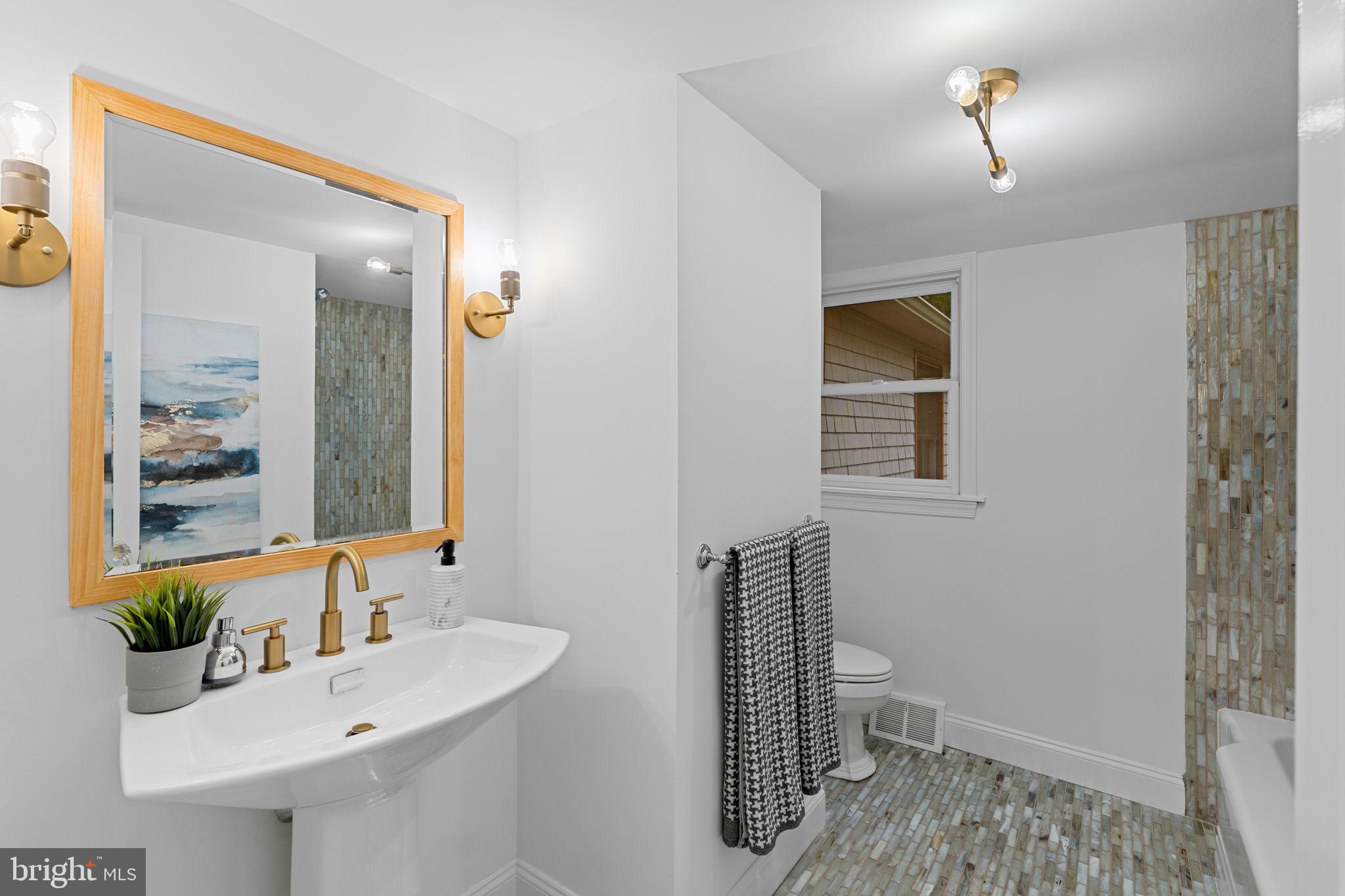 SWARTHMORE - Residential