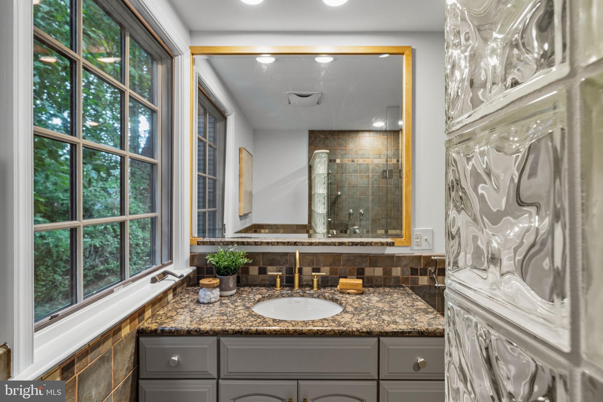 SWARTHMORE - Residential