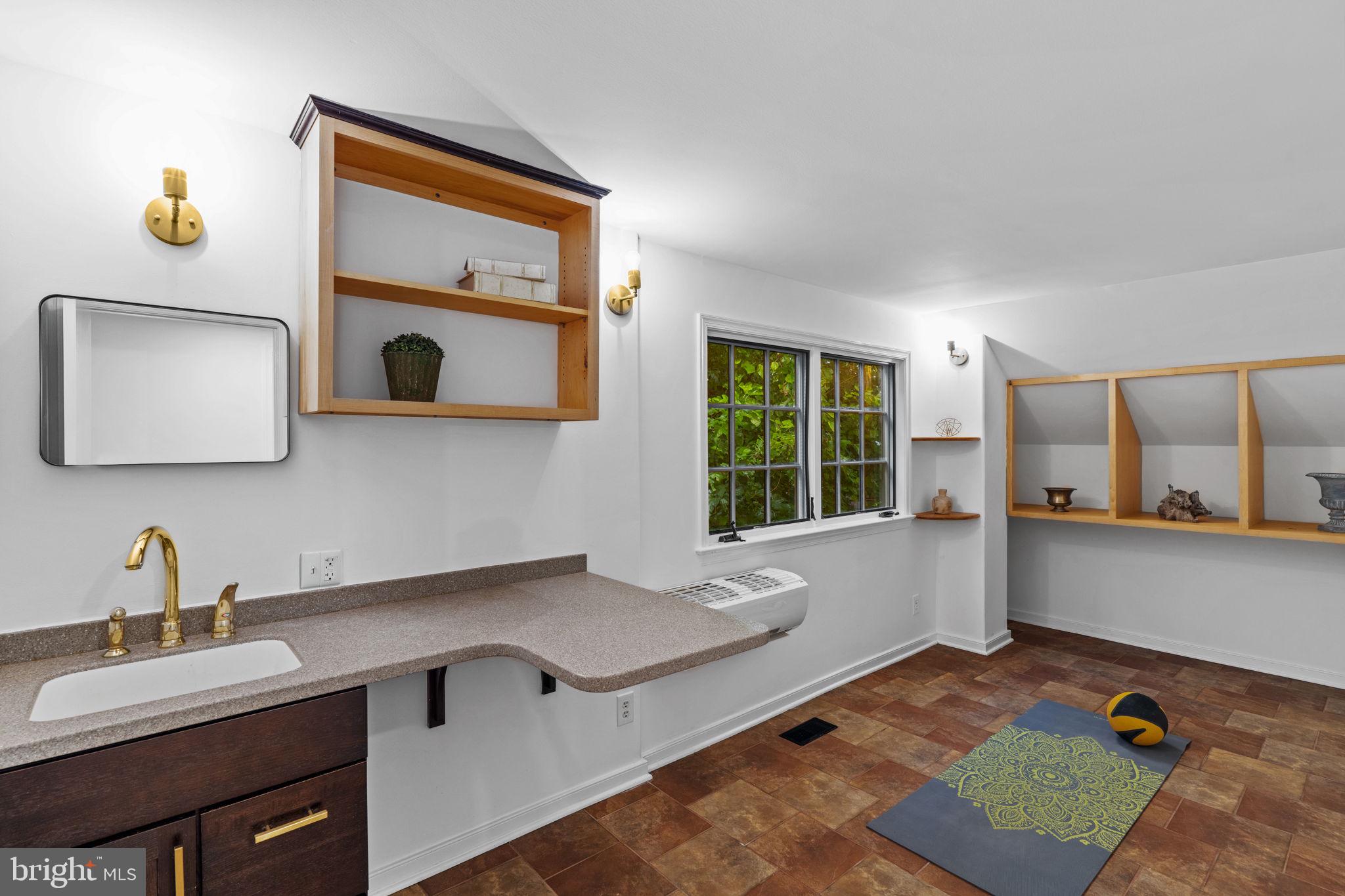 SWARTHMORE - Residential